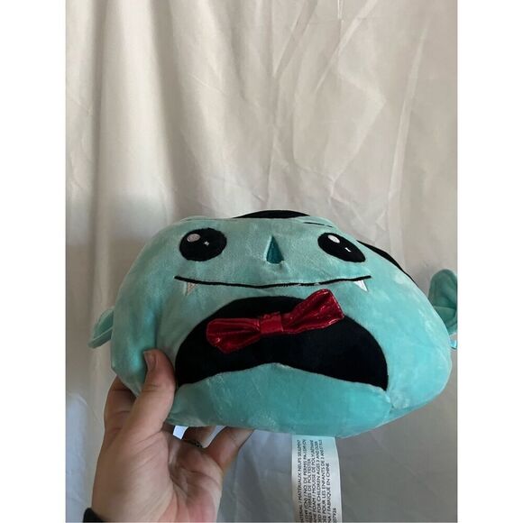 Animal Adventures Dracula Plush Halloween Vampire Plush - Picture 2 of 6